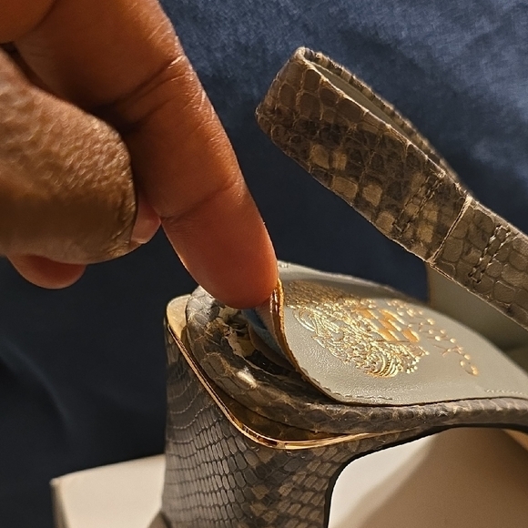 Vince Camuto Snakeskin Patterned Heels - Picture 2 of 6